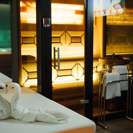 Wellness Relax - Luxusni Love hotel Prague